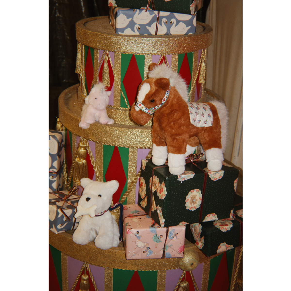 Konges Sløjd Deer Diary Green Wrapping Paper