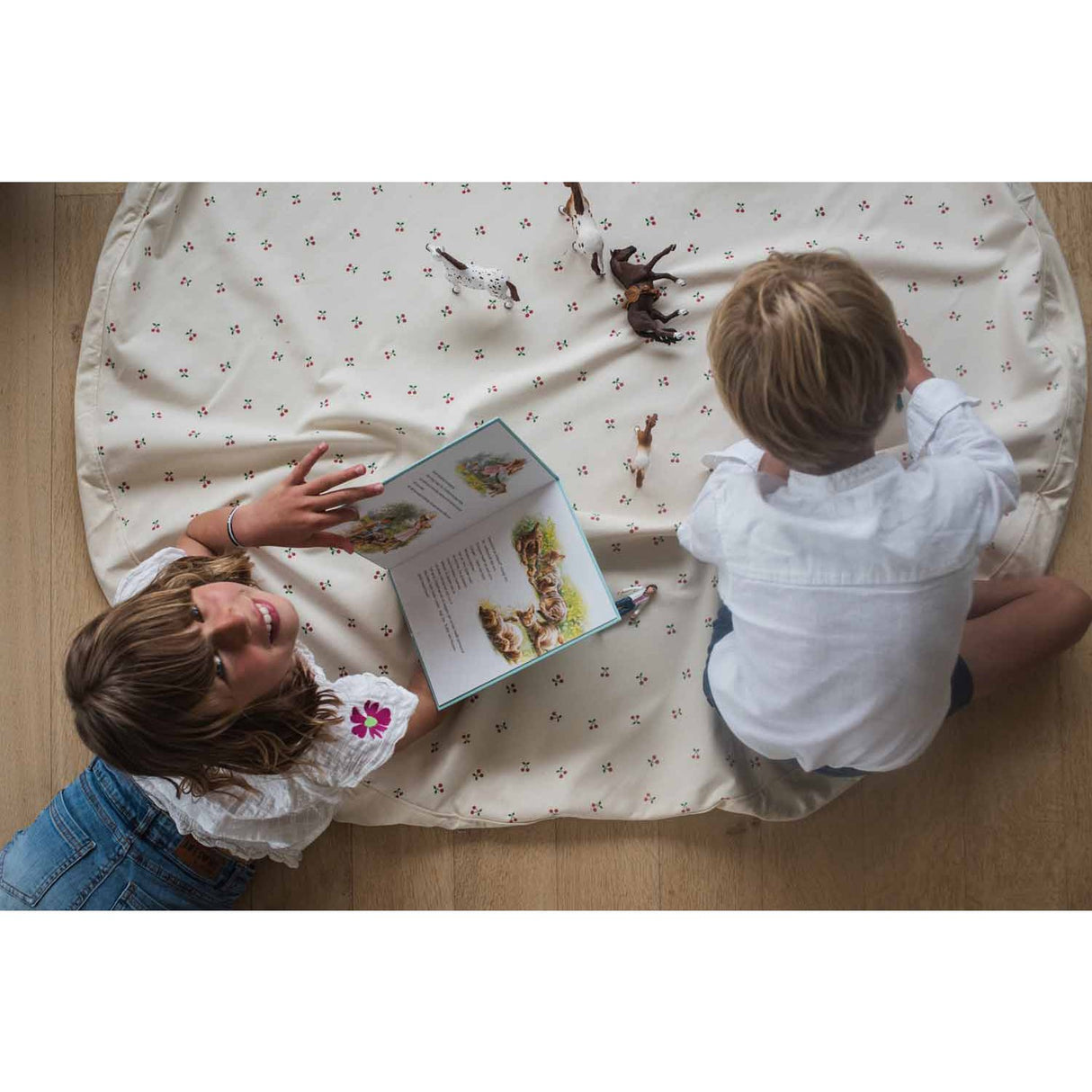Play&Go Cherry Cherry 2-in-1 Playmat