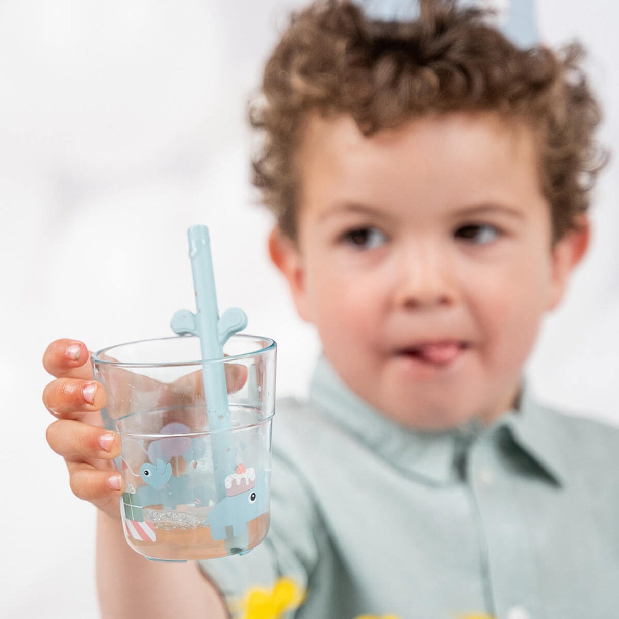 DonebyDeer Blue Foodie 다이닝 세트 축하