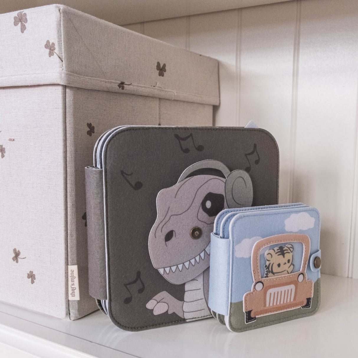 That's Mine Dino Esta Emory Felt Activity Book