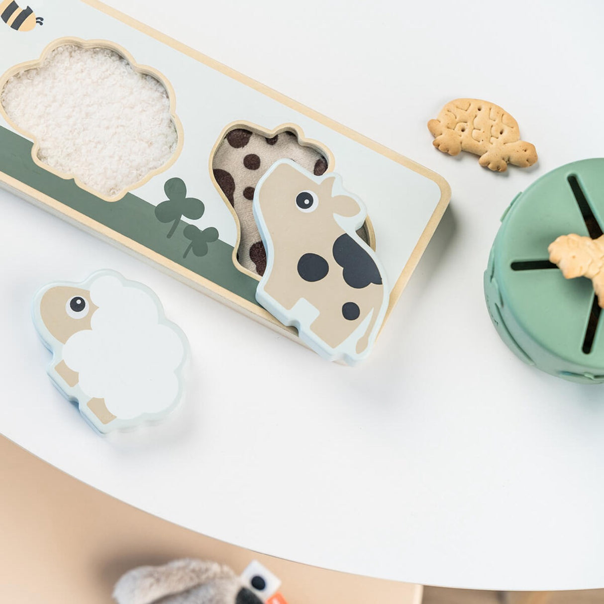 DonebyDeer Color Mix Sensory Puzzle Tiny farm Color Mix