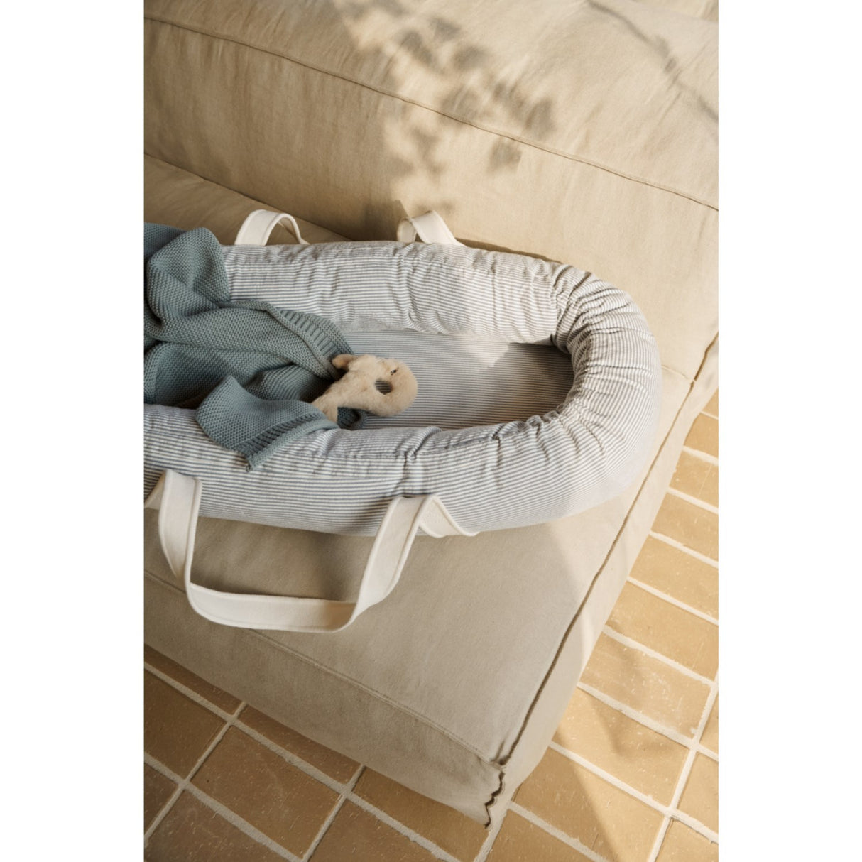 LIEWOOD Mist Romain Whale Rattle