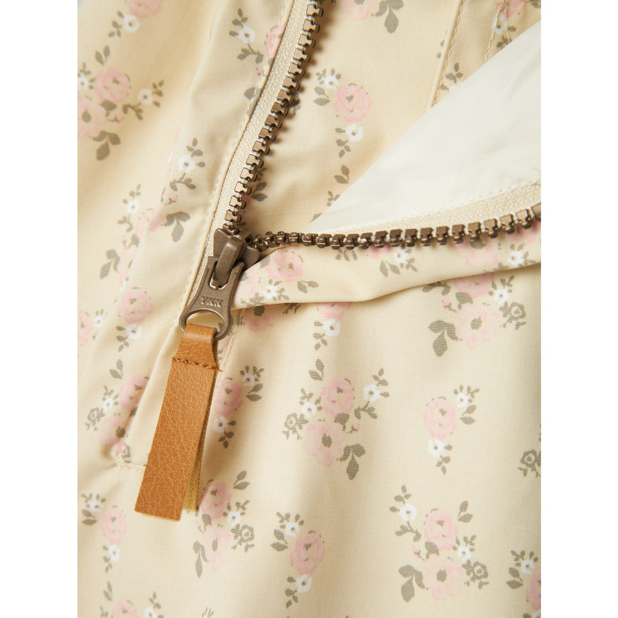 Lil'Atelier Bleached Sand Gerda Loose Jacket AOP Fo