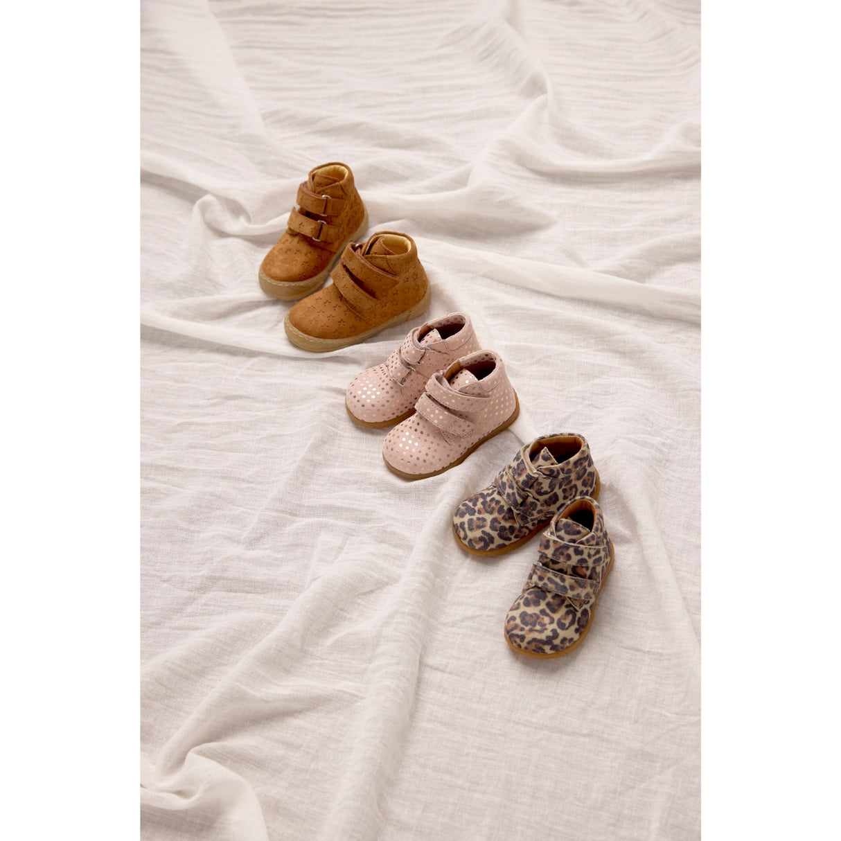 Angulus Rose Copper Dots Child's First Shoe