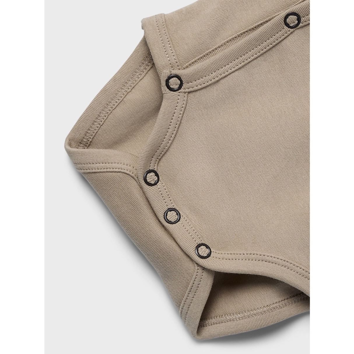 Lil'Atelier White Pepper Gayo Slim Wrap Body