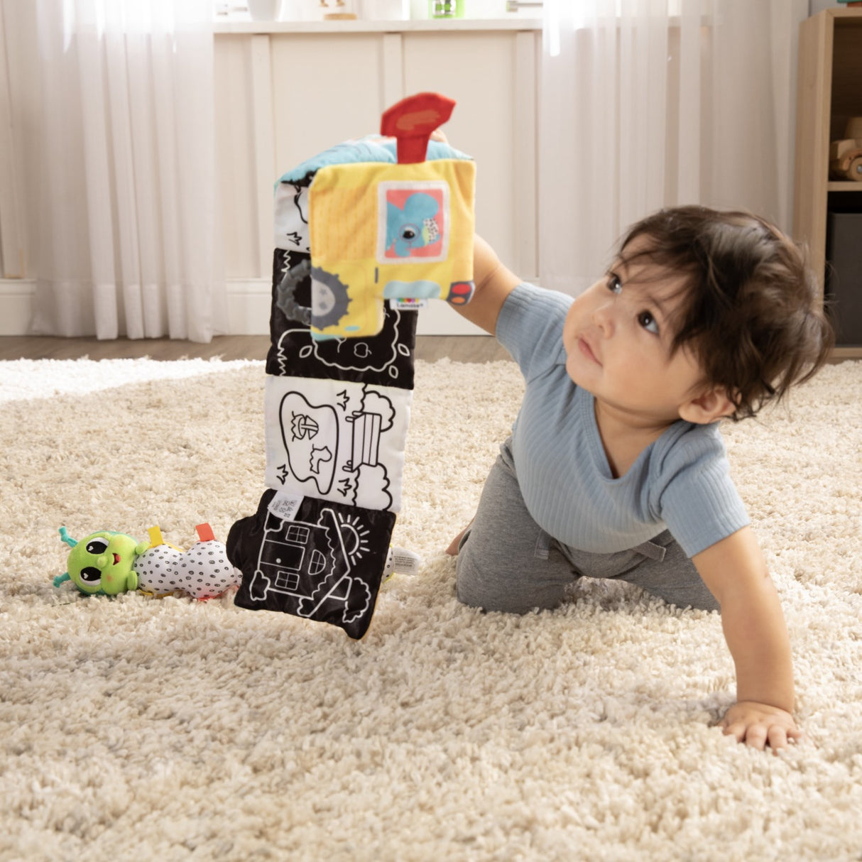 Lamaze Fidget Larve