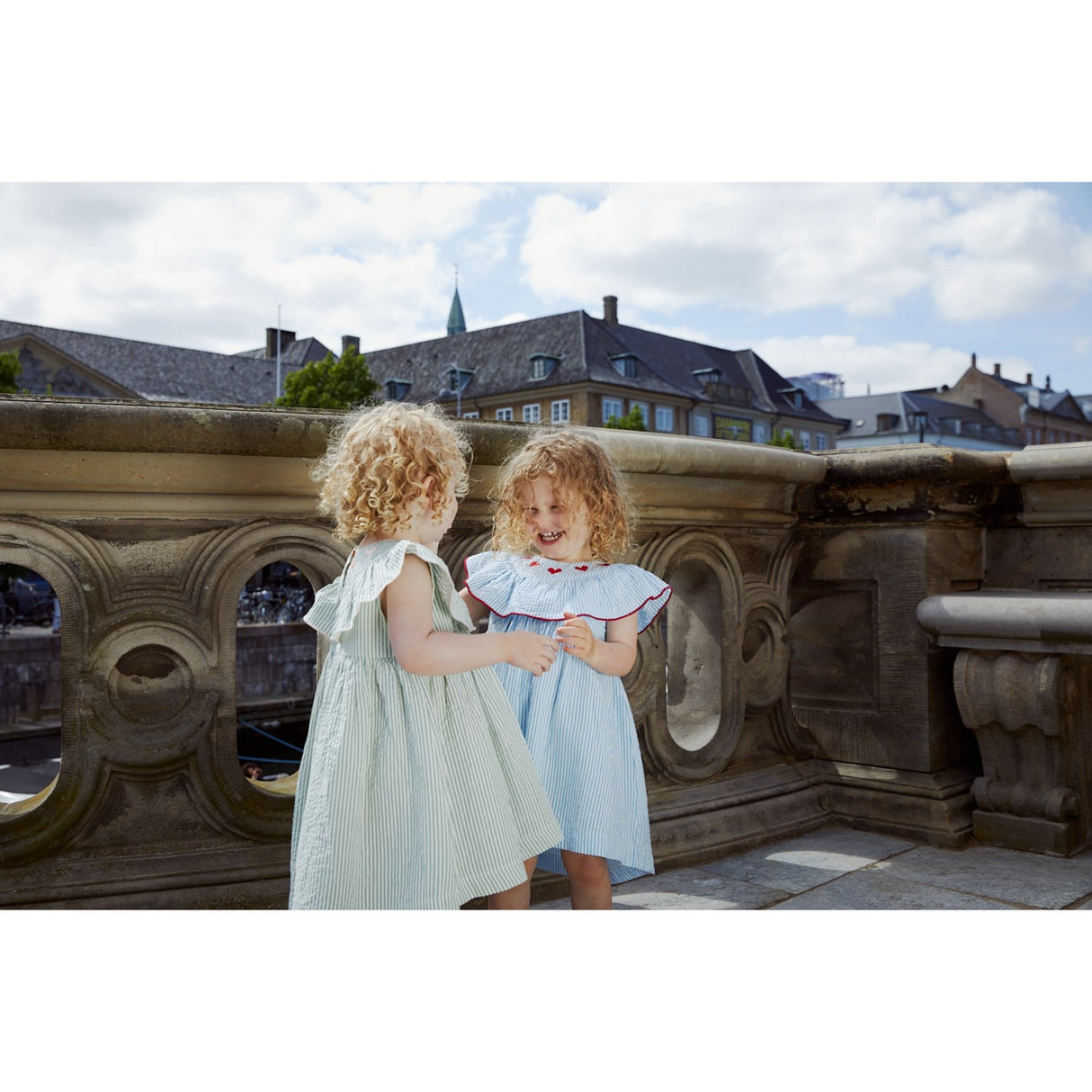 COPENHAGEN COLORS Green W Cream Stripe W. Dusty Rose Seersucker Dress W. Heart