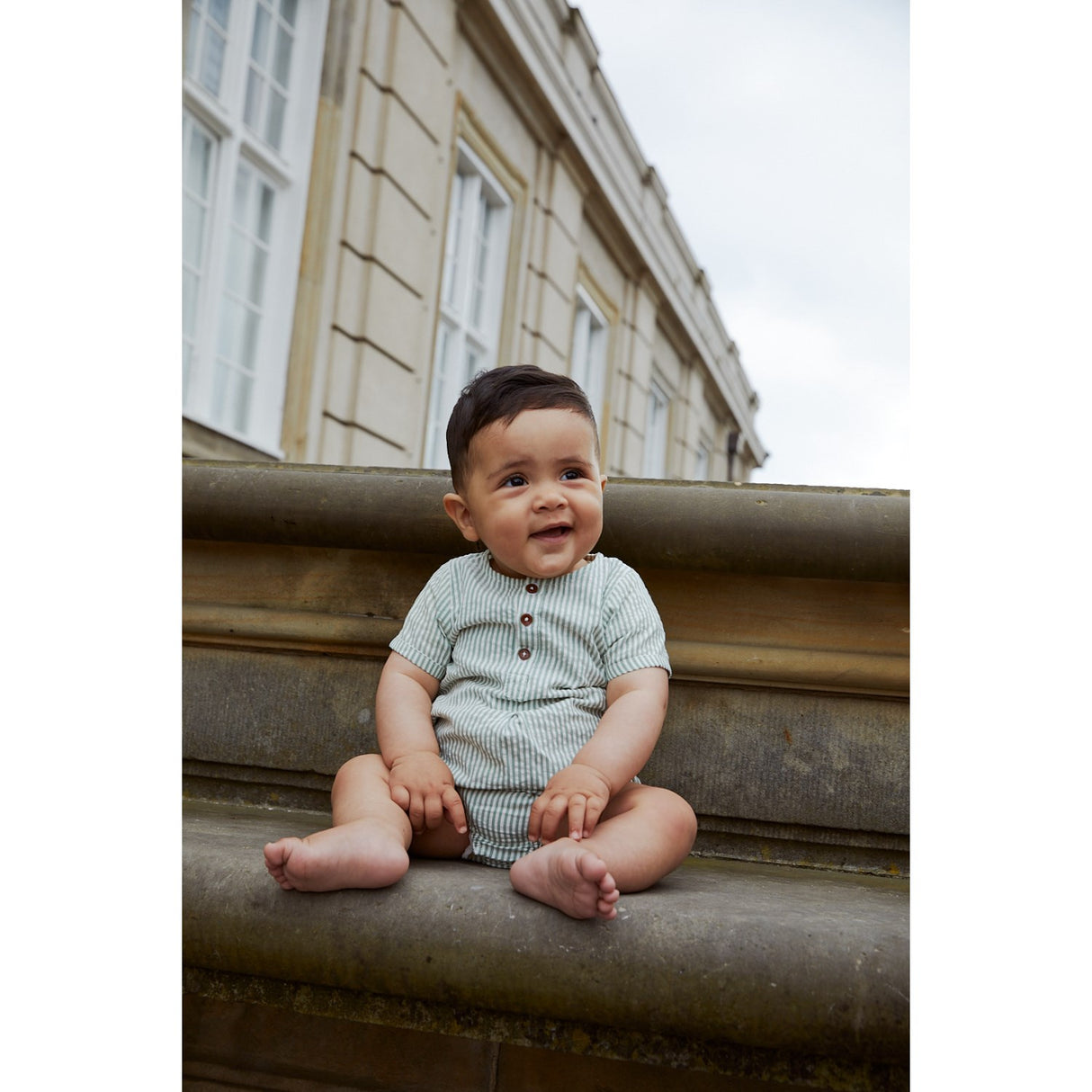 COPENHAGEN COLORS Green W Cream Stripe Seersucker Romper W. Sleeves