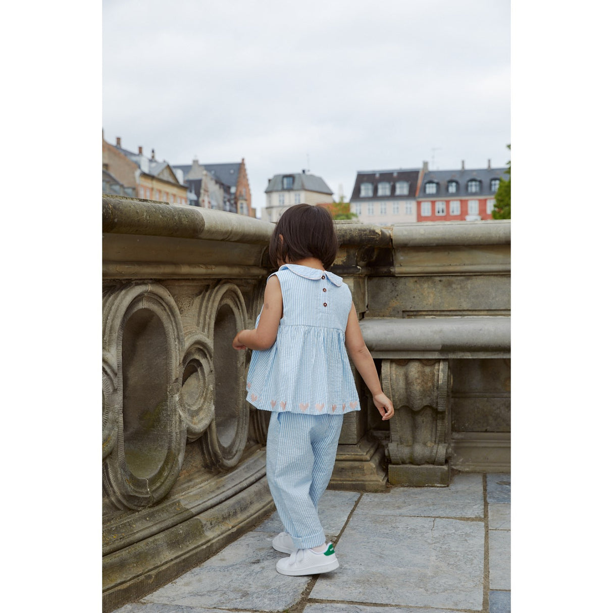 COPENHAGEN COLORS Sky Blue W Cream Stripe W. Soft Pink Seersucker Ss Blouse W. Hearts