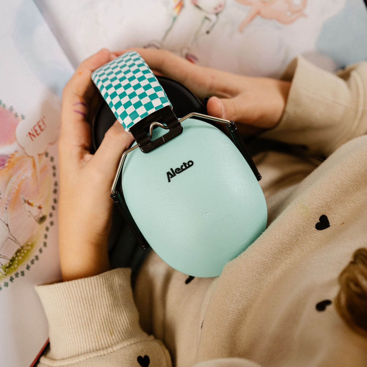 Alecto Green Earmuffs For Babies And Toddlers