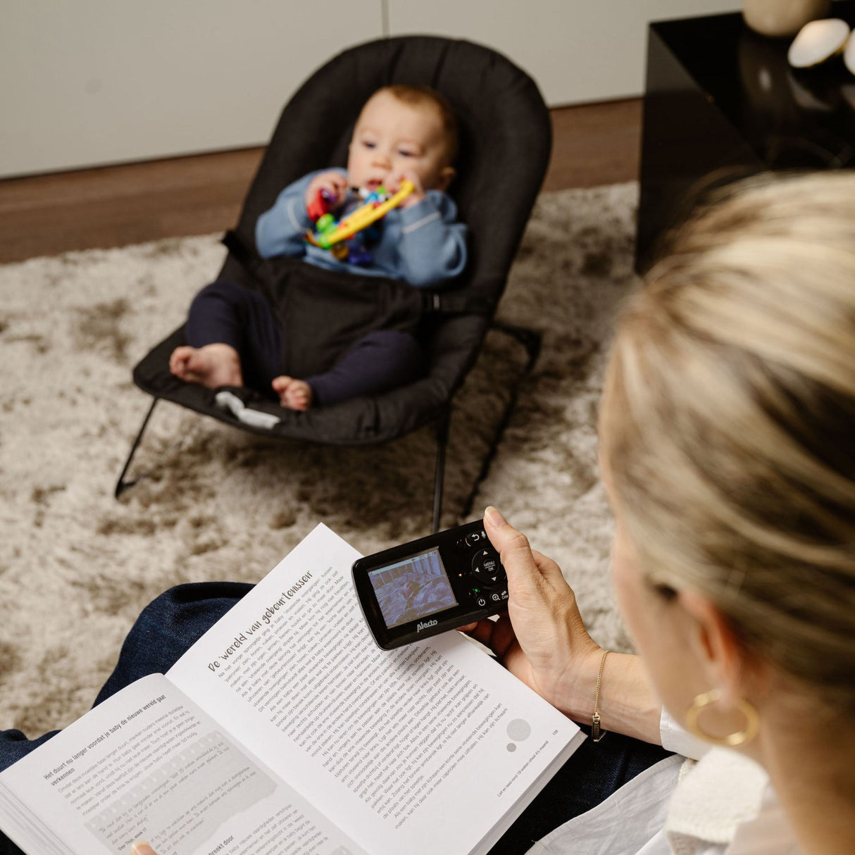 Alecto Baby Monitor With 2,4 Inch Camera