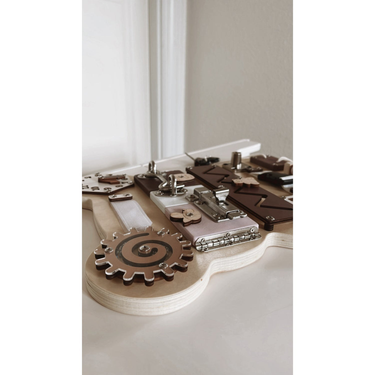 HEMMINGSEN Kids Brown Acttivity Board Bear Portable