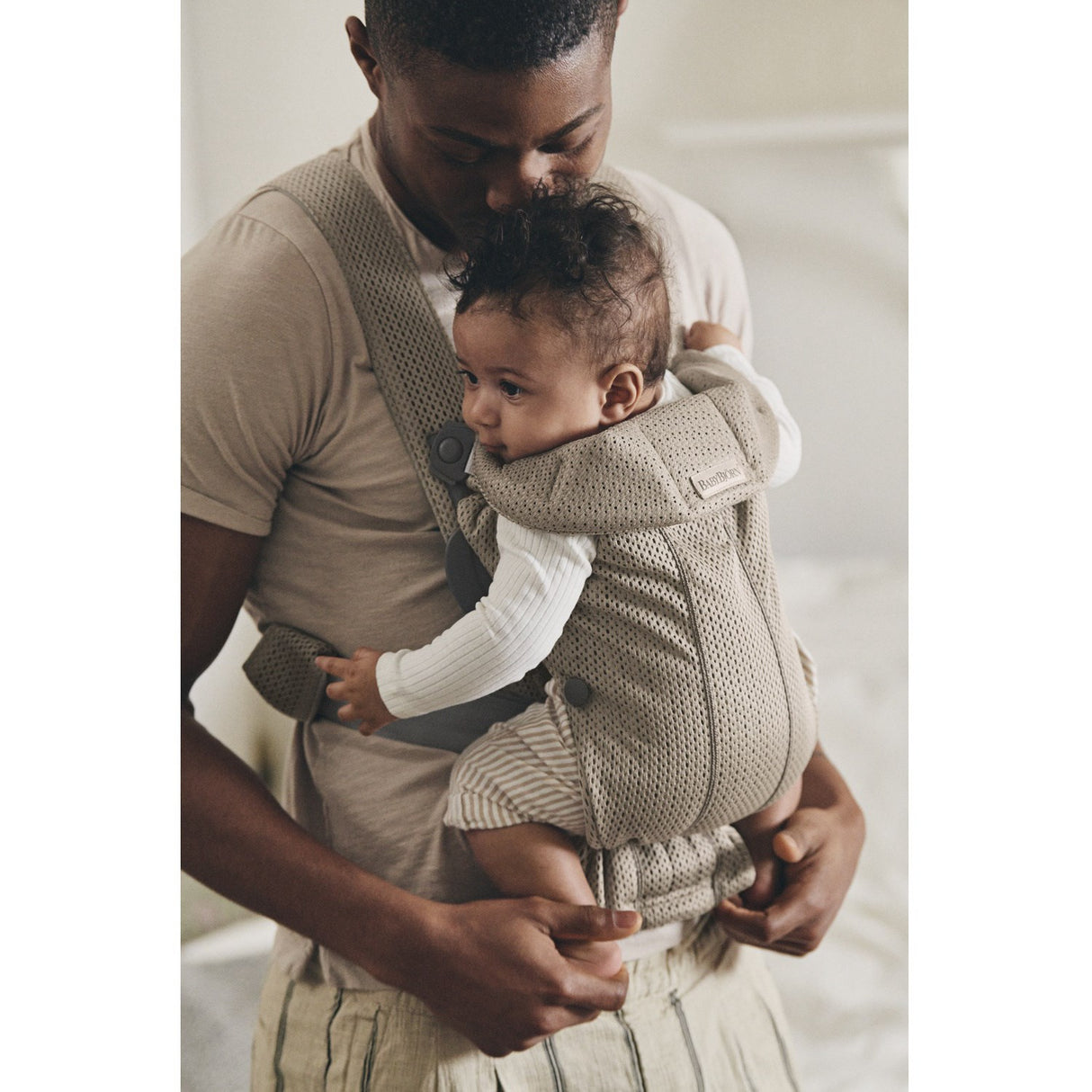 BabyBjörn Grey Beige Baby Carrier Mini