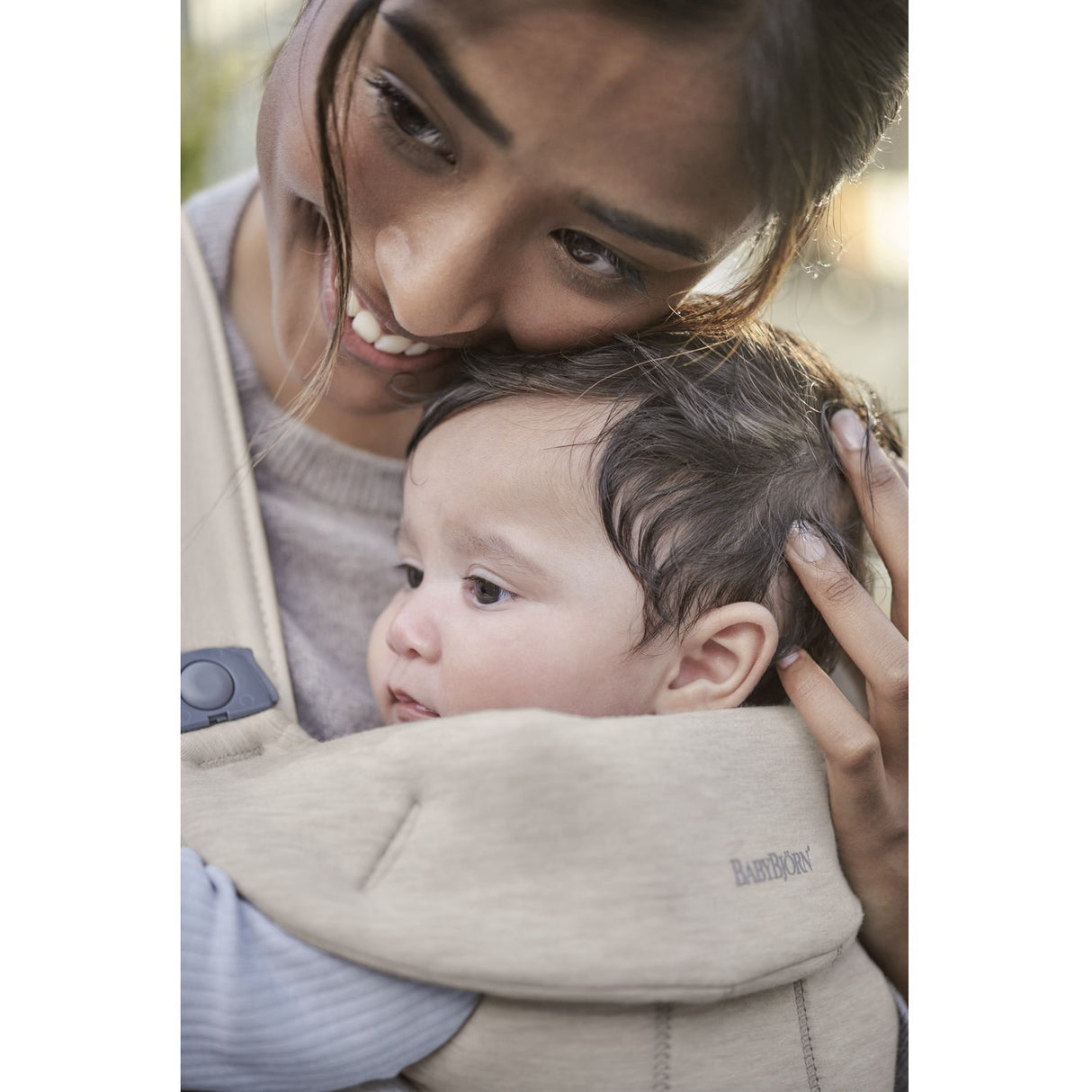 BabyBjörn Light Beige Baby Carrier Mini