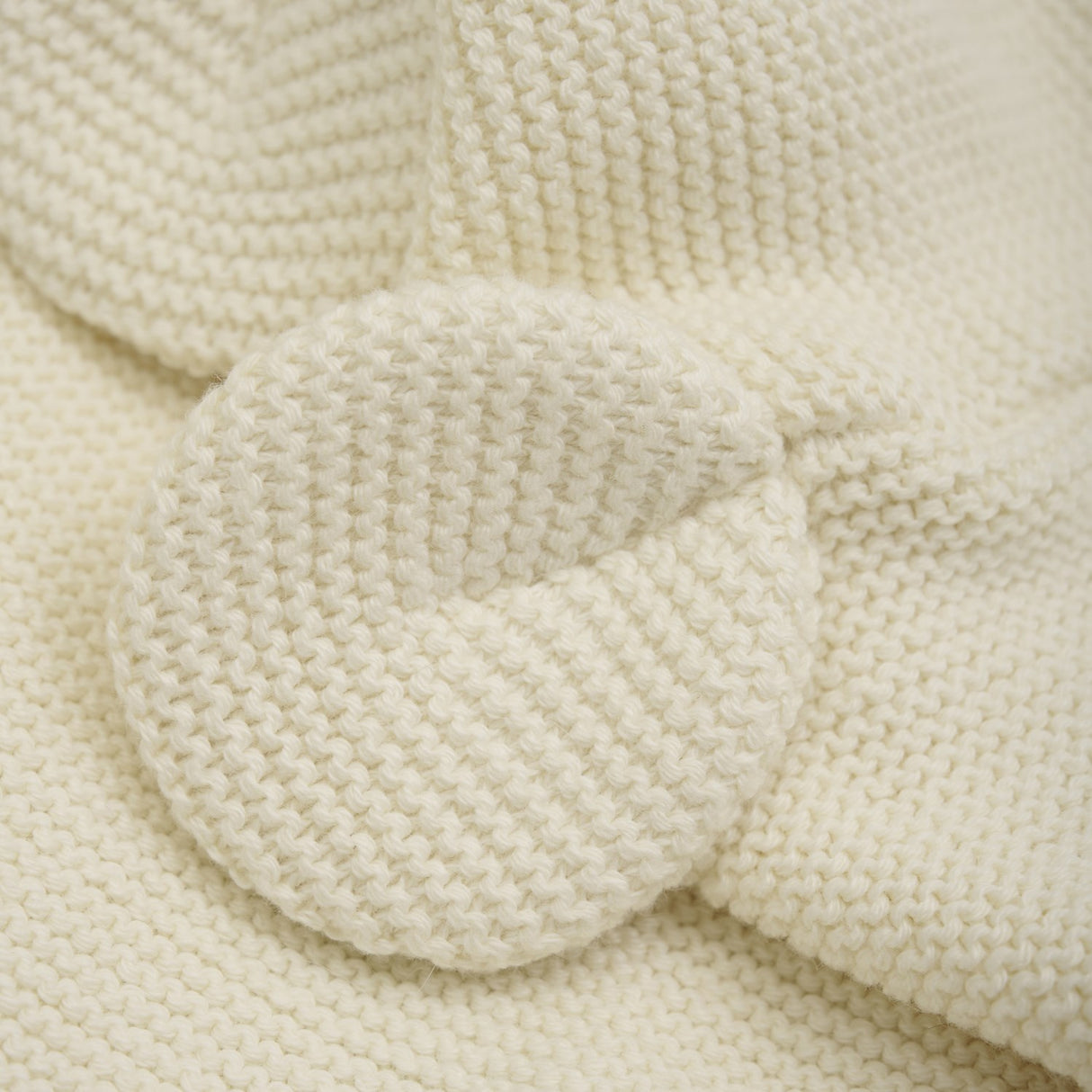 Huttelihut Antique White Balaclava Knit w. Ears