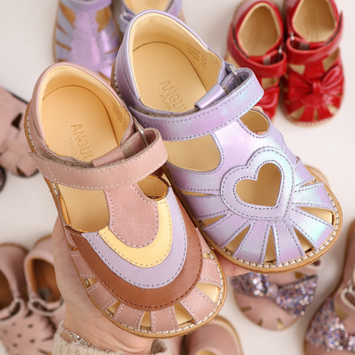 Angulus Iridescent Lilac Shine Hjertesandal Med Velcro Closure