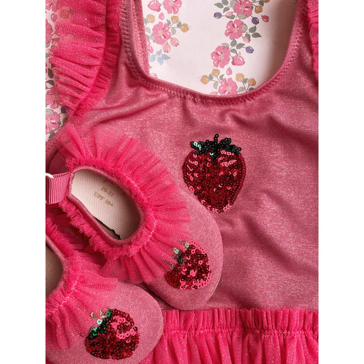 Konges Sløjd Rapture Rose Amandine Frill Swim Shoes