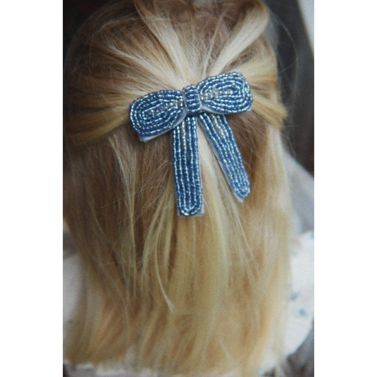 Konges Sløjd Ashley Blue Celebration Pearl Bow Hair Clip
