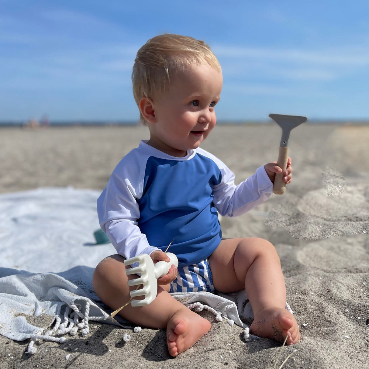 Petit Crabe Sapphire/White Raglan Uv-Shirt L/S