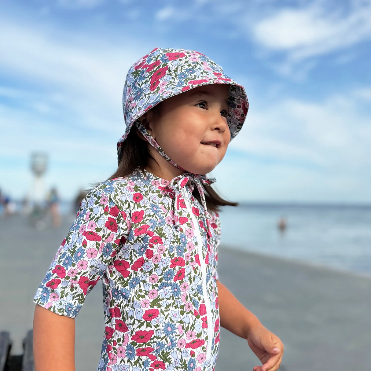 Petit Crabe Poppy & Daisy P Frey Sun hat - Made With Liberty© Fabric
