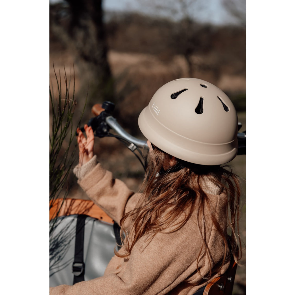 Vanilla COPENHAGEN Bicycle Helmet - Oak Beige