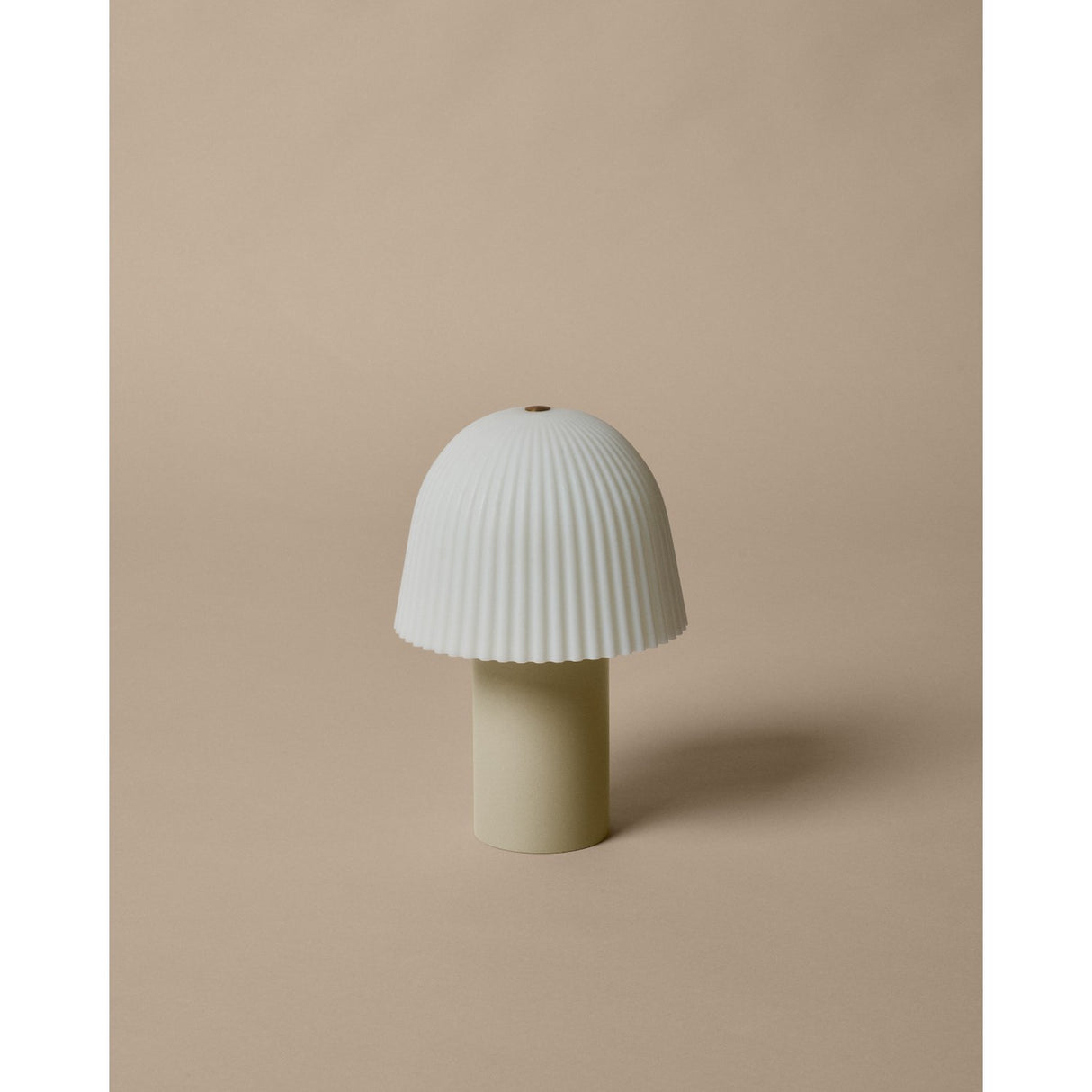 Ferm Living Cashmere/White Frill Portable Lamp