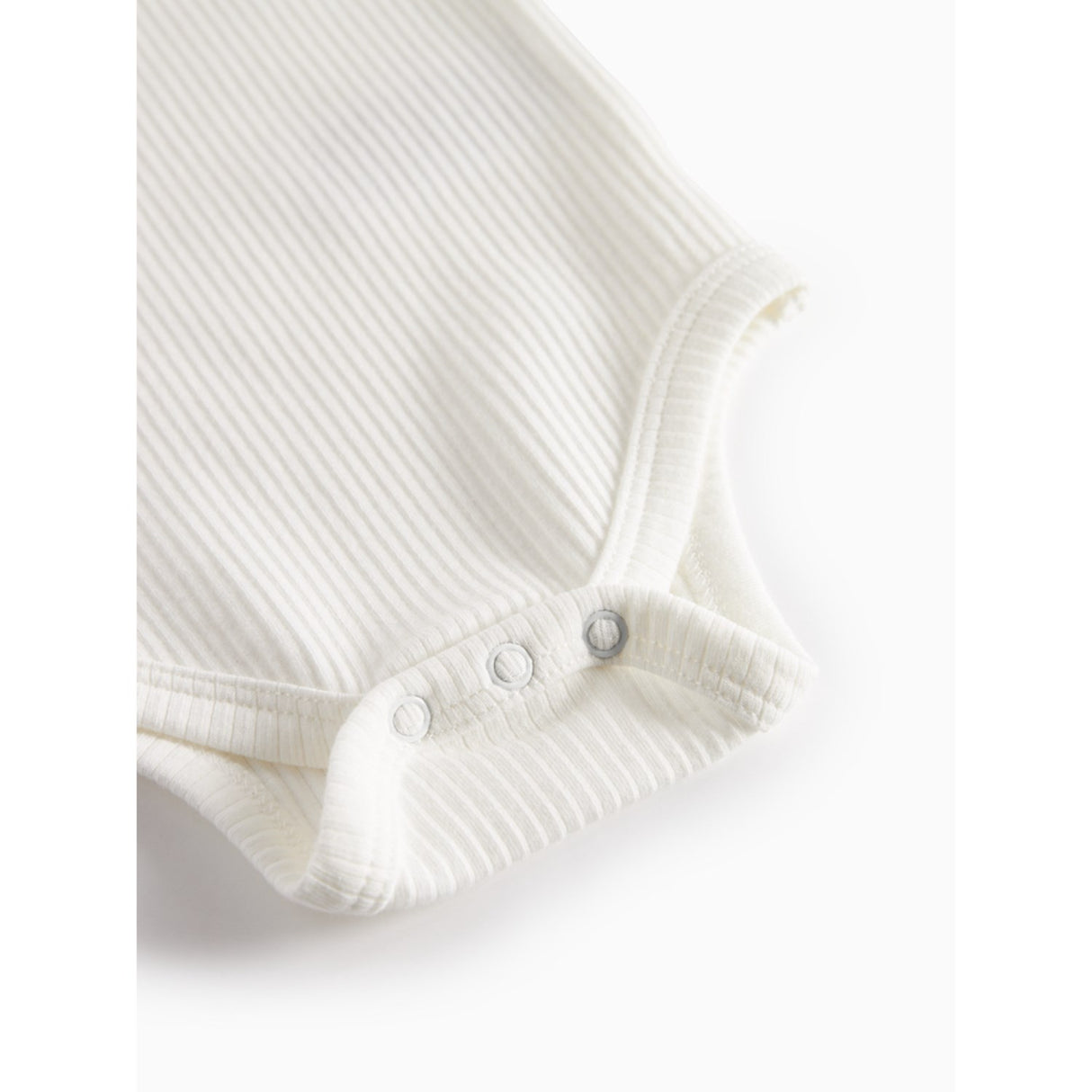 MarMar Modal Gentle White Plain Body LS