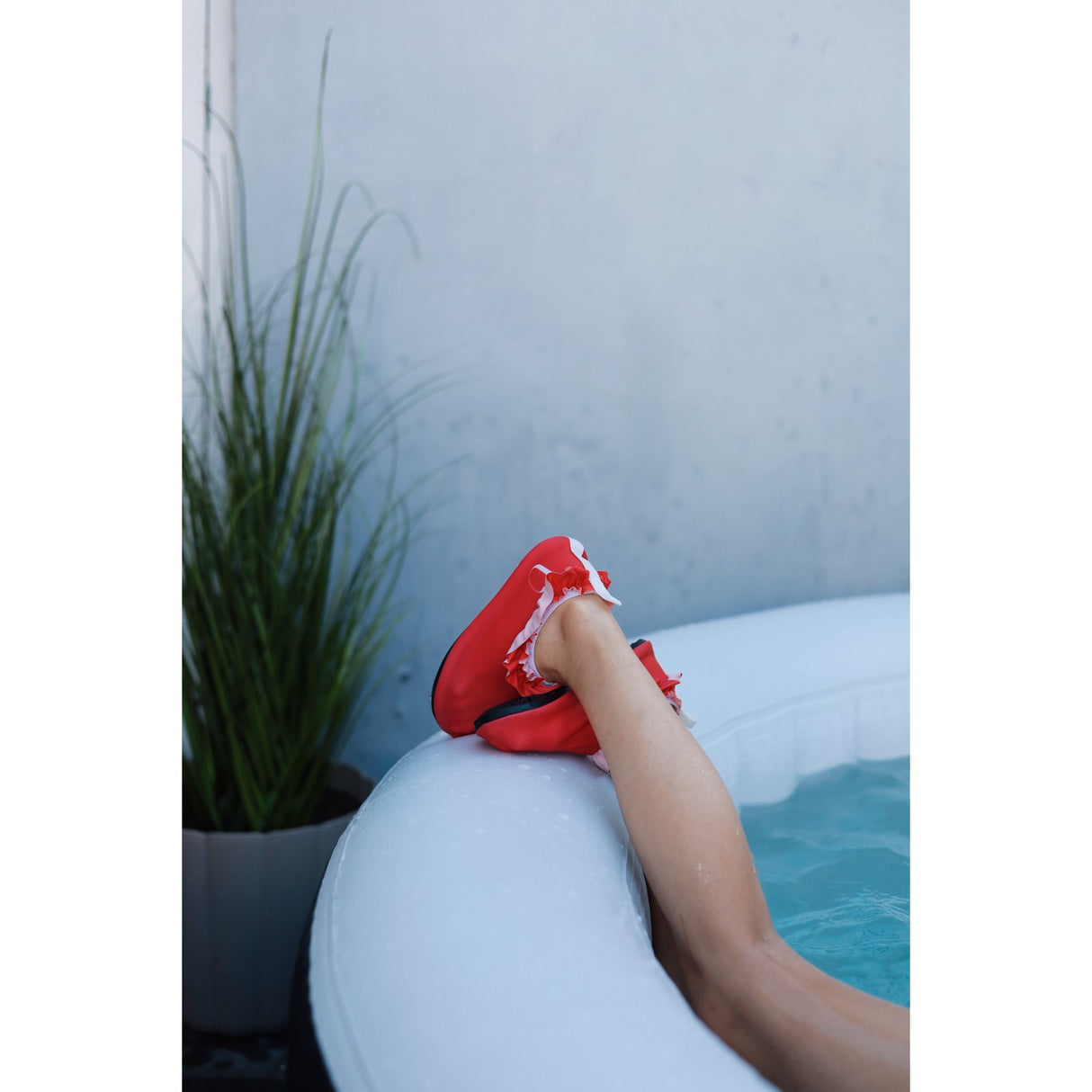 Vanilla COPENHAGEN Berry Red Swim Shoes - Frill