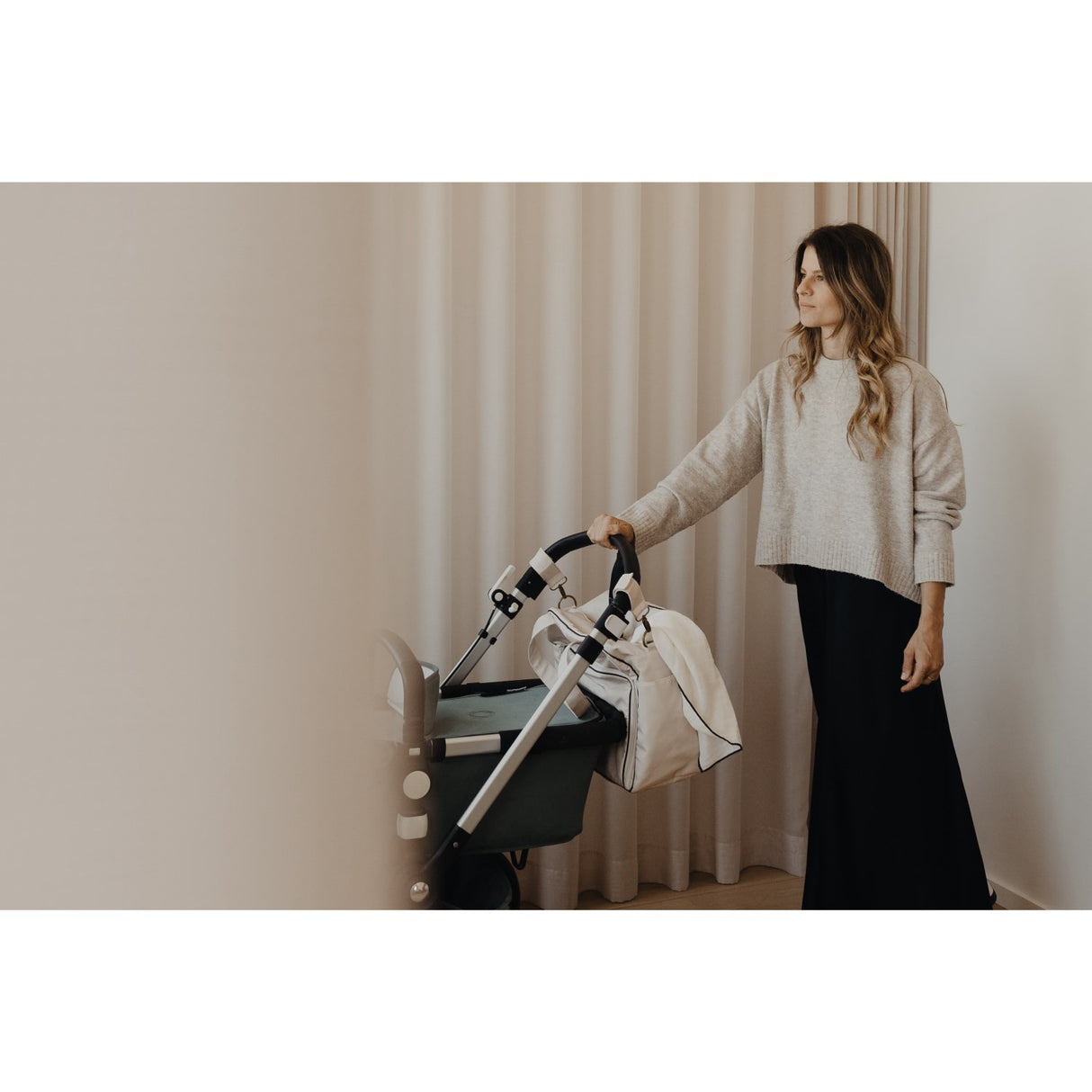 That's Mine X Élhée French Oak Collab Nursing Bag