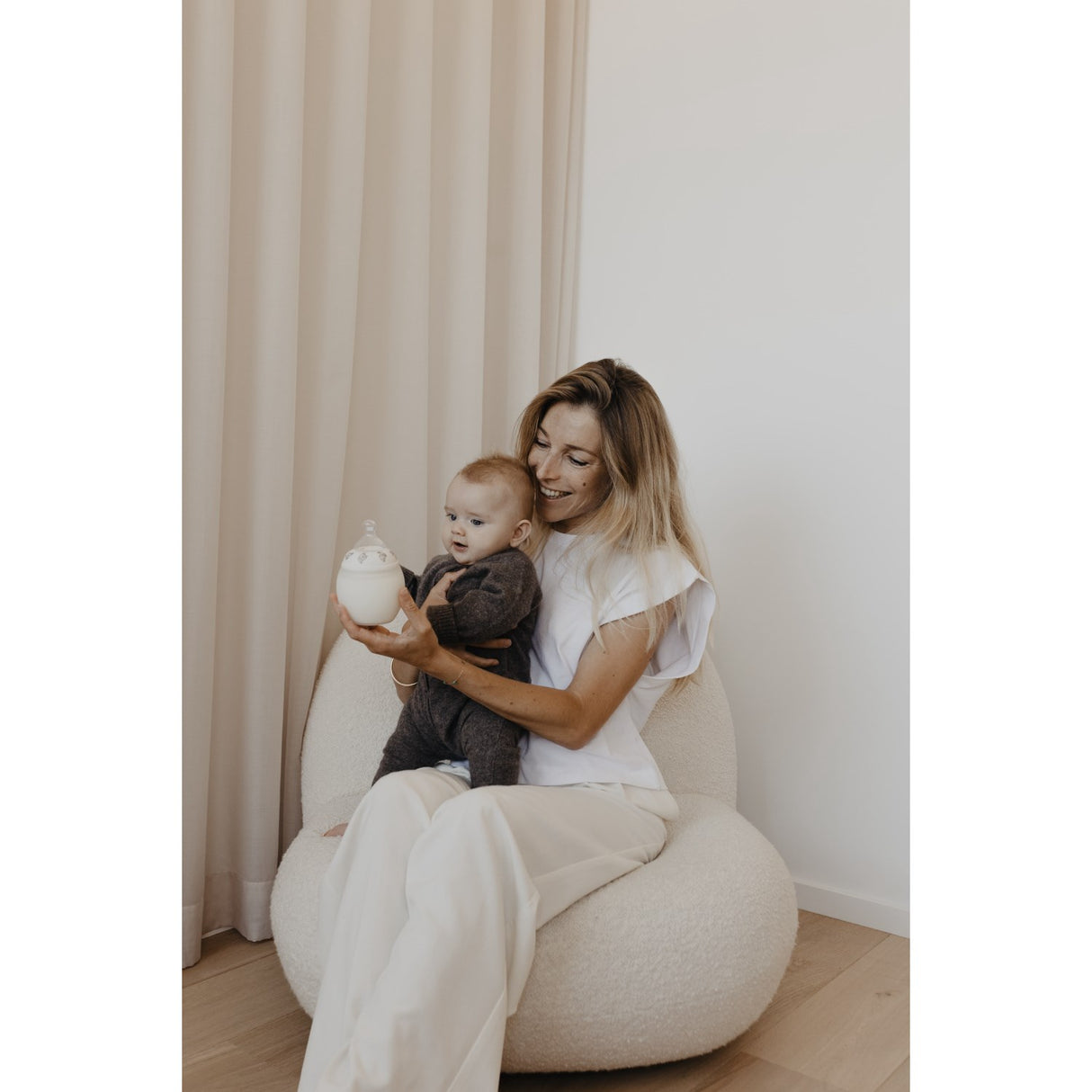 That's Mine X Élhée Bunnies Collab Baby Bottle 240 Ml