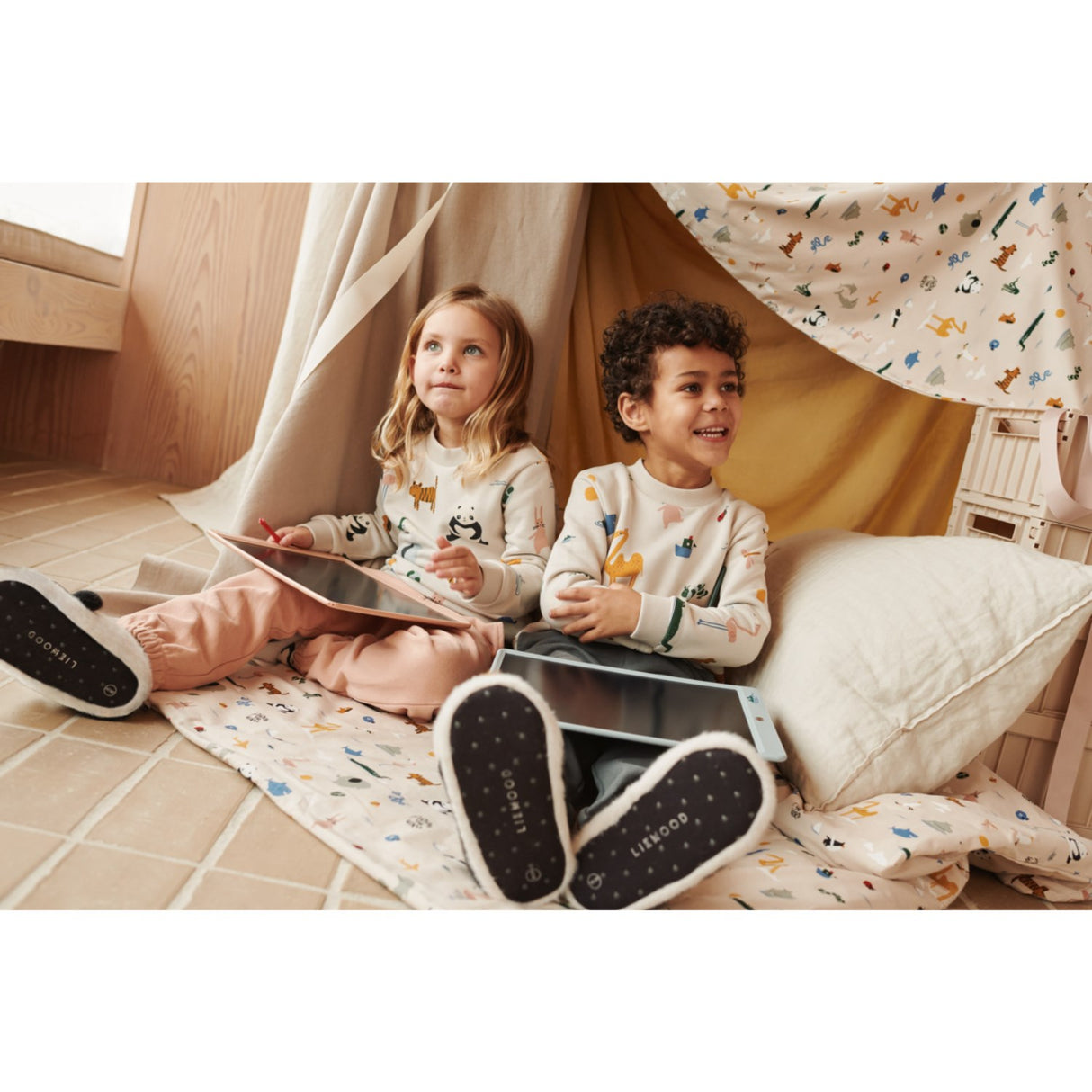 LIEWOOD Around The World / Sandy Thora Printed Sweatshirt