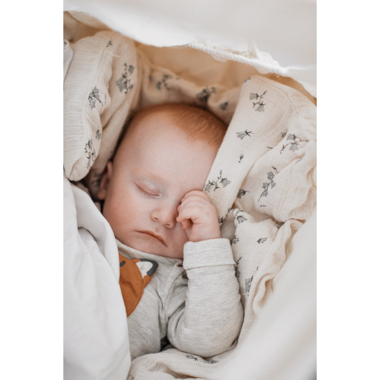 MEMBANTU Nature Organic Baby Hammock Basic