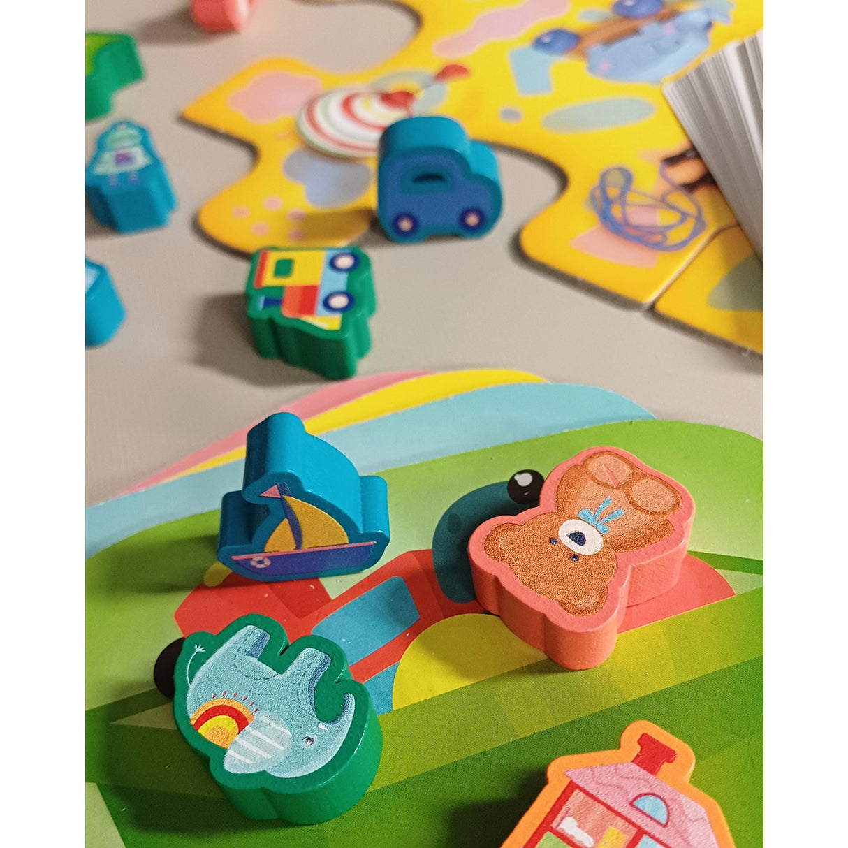 Tactic Games Seek & Find Toy Game