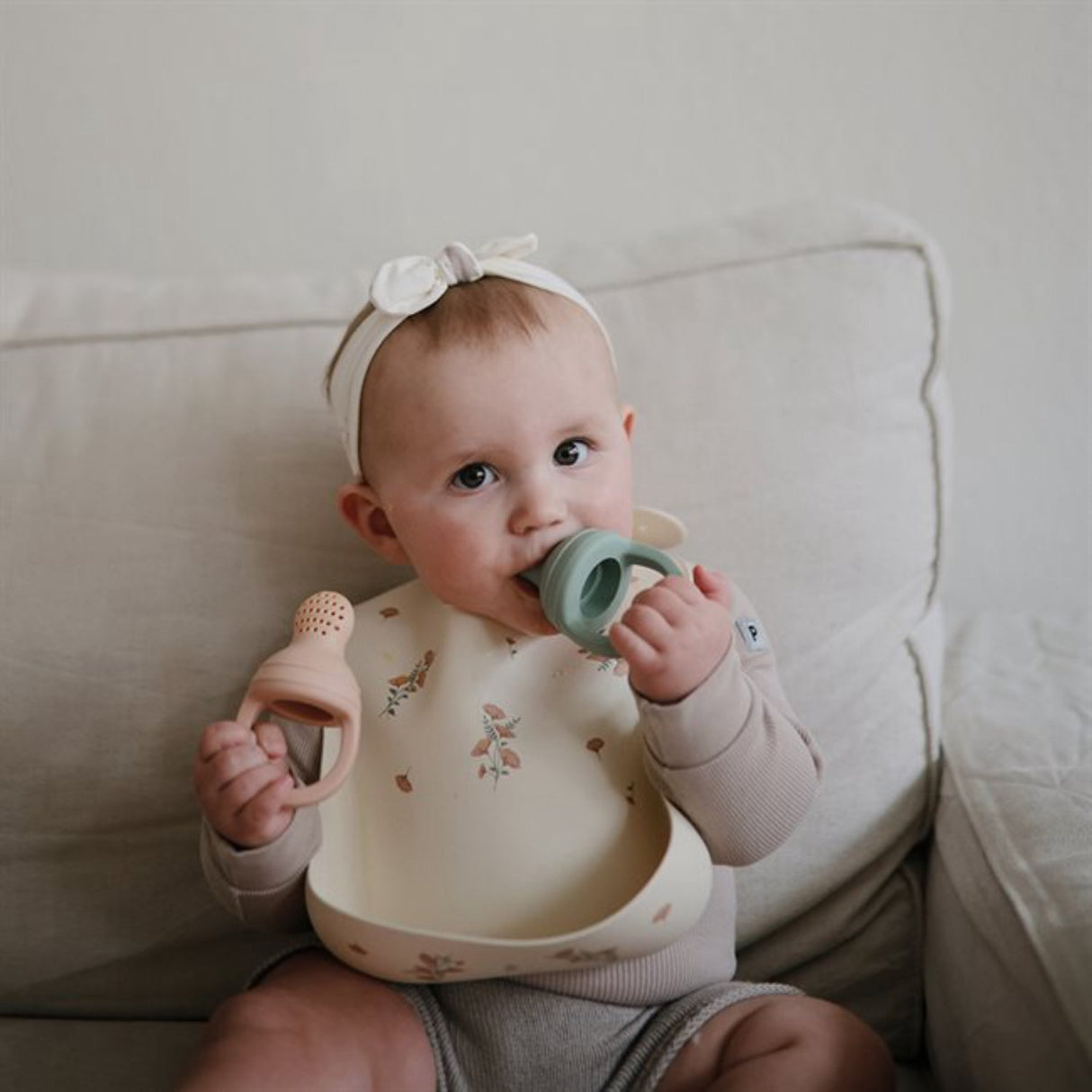 Mushie Cambridge Blue Silicone Fresh Food Feeder 2-Pack