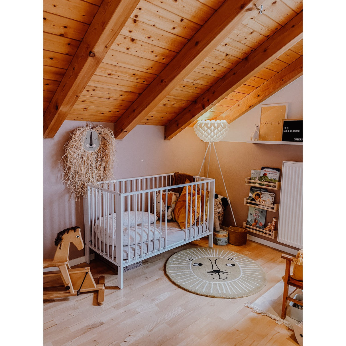 tiSsi® White Laquer Jori Sammenklappelig Bed Massiv Beech