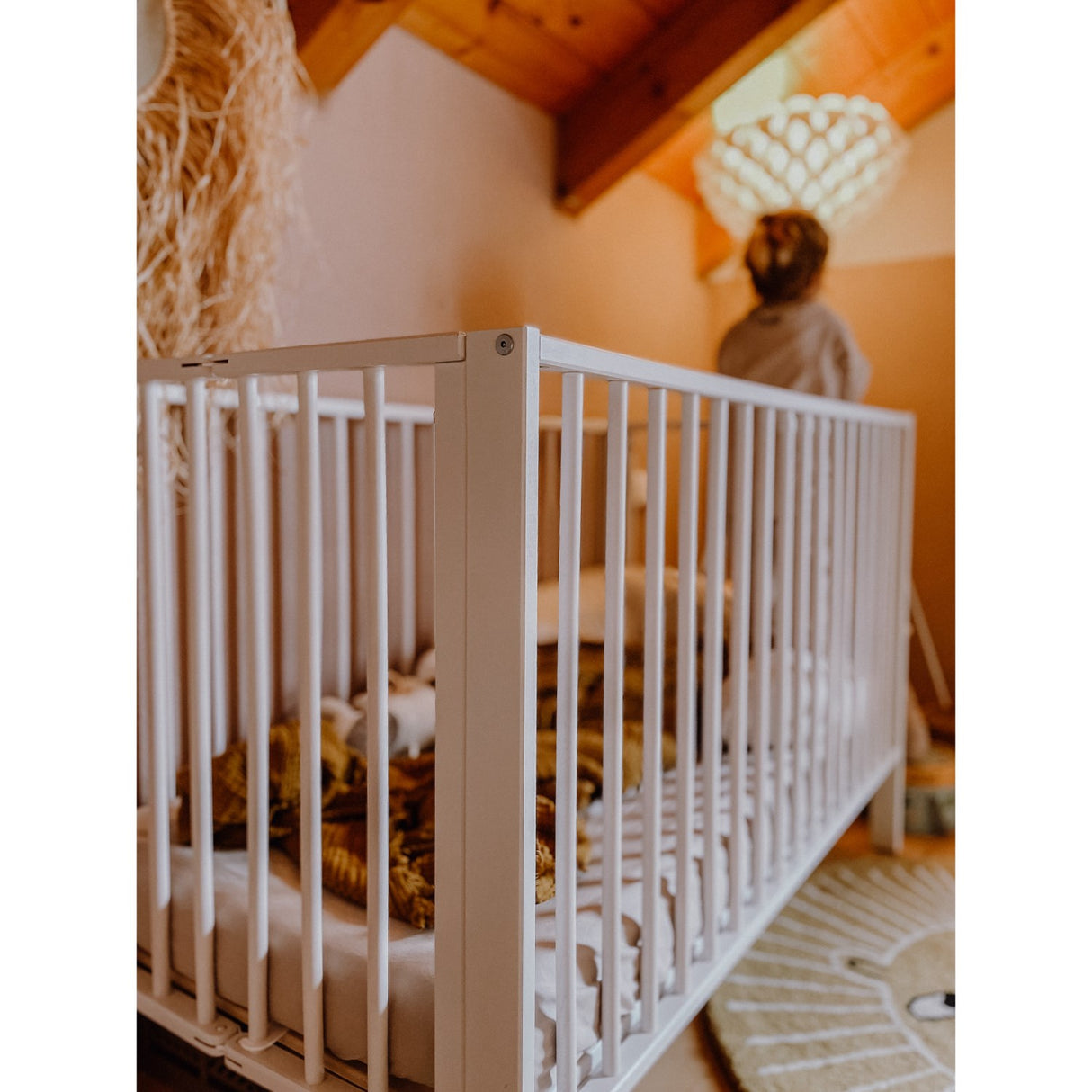 tiSsi® White Laquer Jori Sammenklappelig Bed Massiv Beech