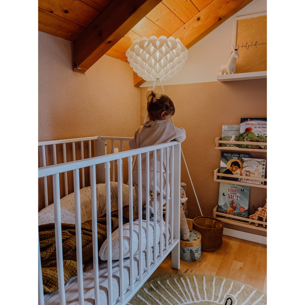 tiSsi® White Laquer Jori Sammenklappelig Bed Massiv Beech