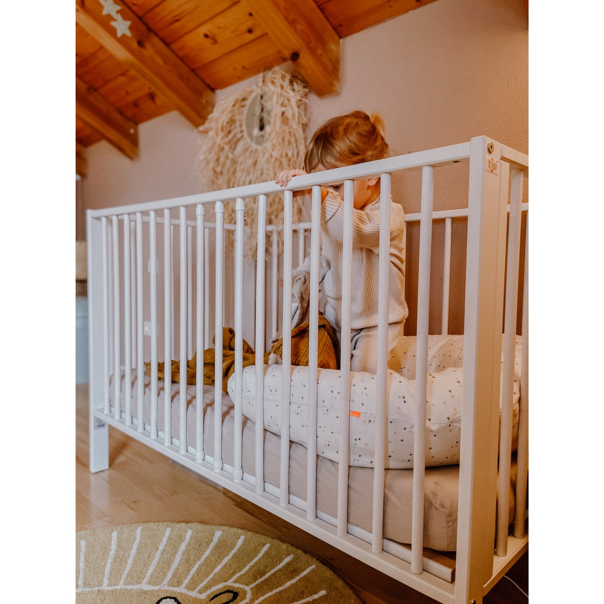 tiSsi® White Laquer Jori Sammenklappelig Bed Massiv Beech