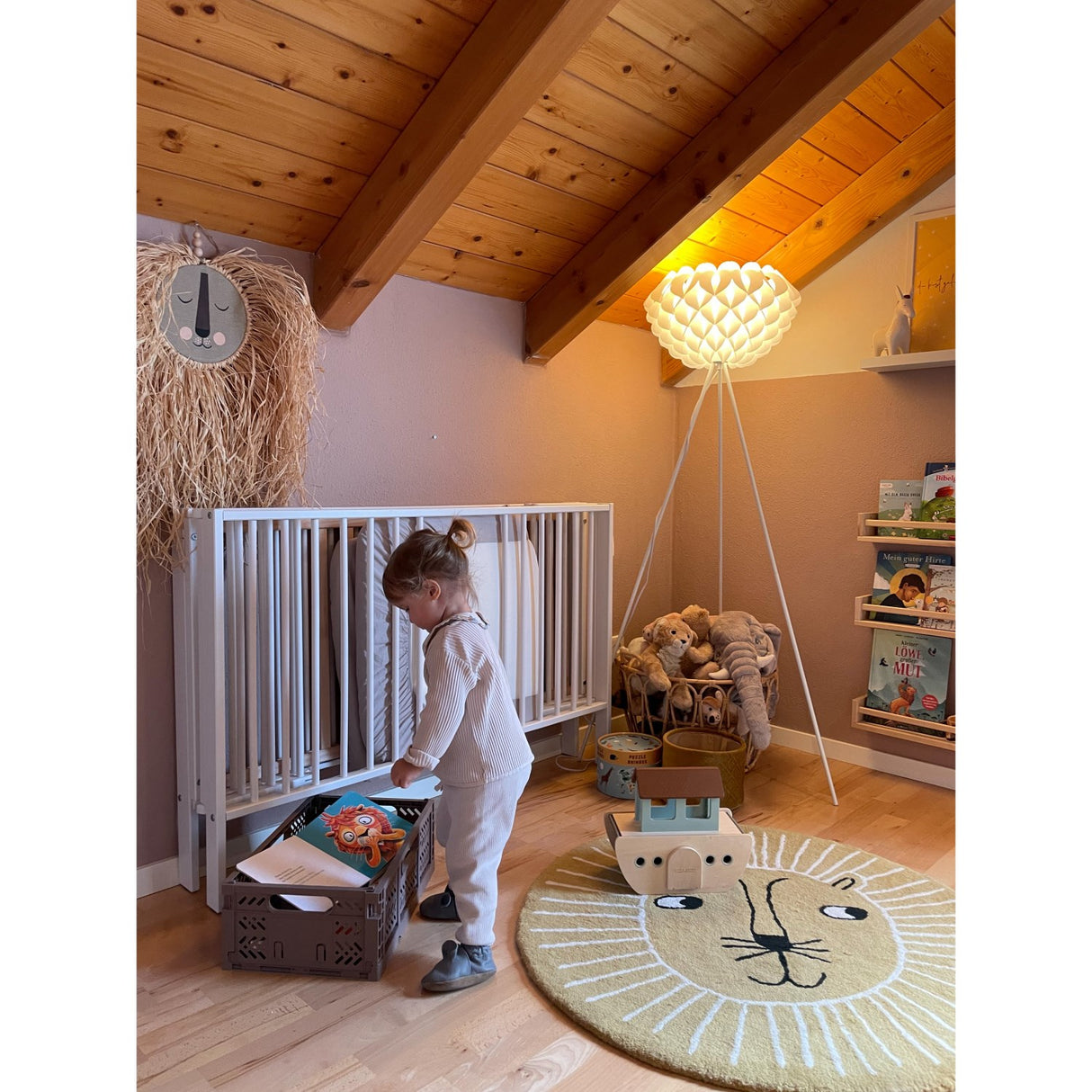 tiSsi® White Laquer Jori Sammenklappelig Bed Massiv Beech