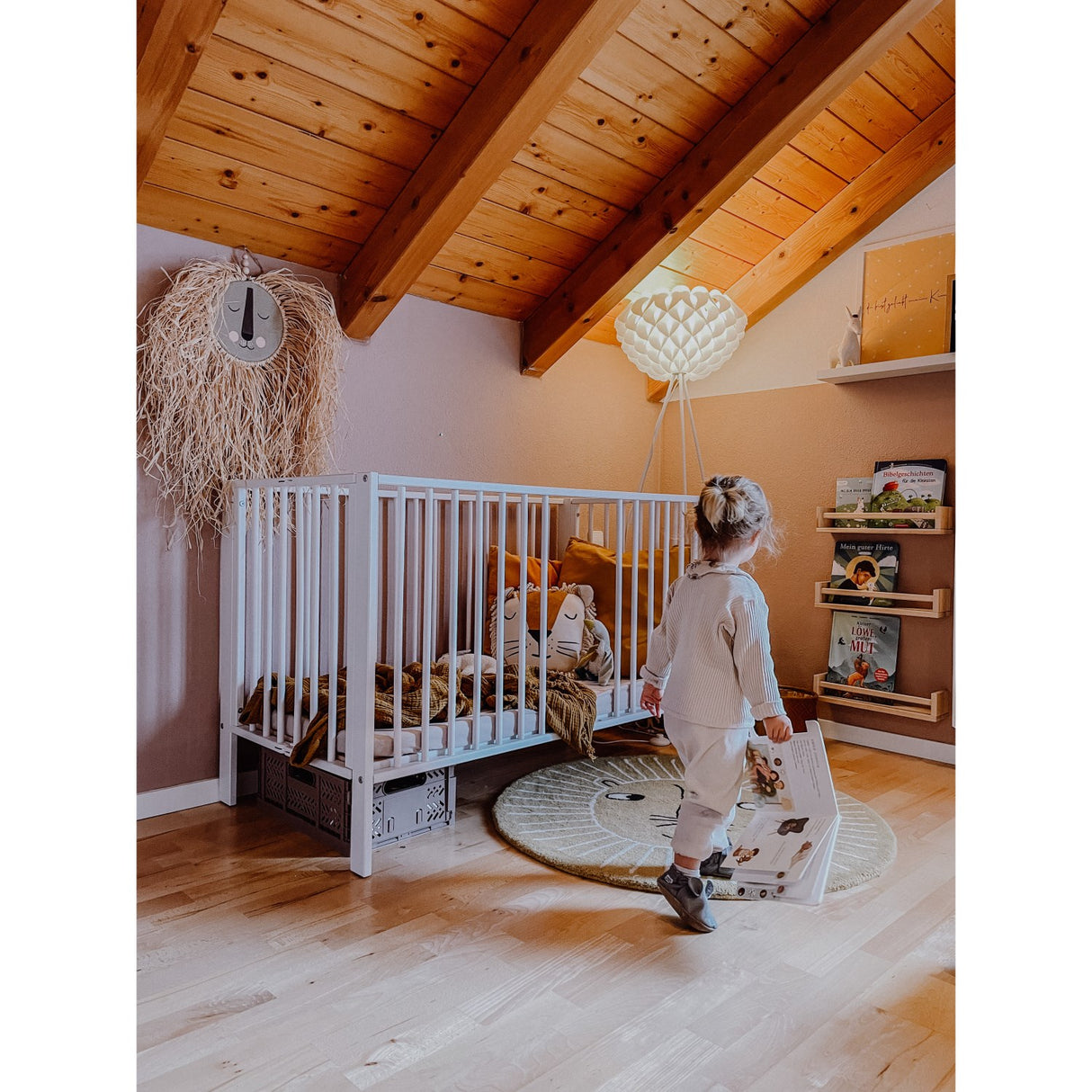 tiSsi® White Laquer Jori Sammenklappelig Bed Massiv Beech