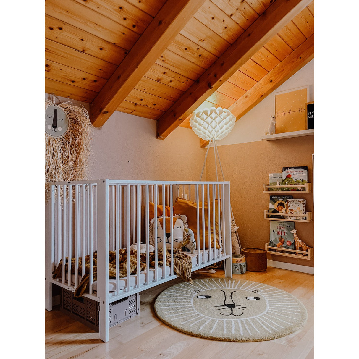 tiSsi® White Laquer Jori Sammenklappelig Bed Massiv Beech