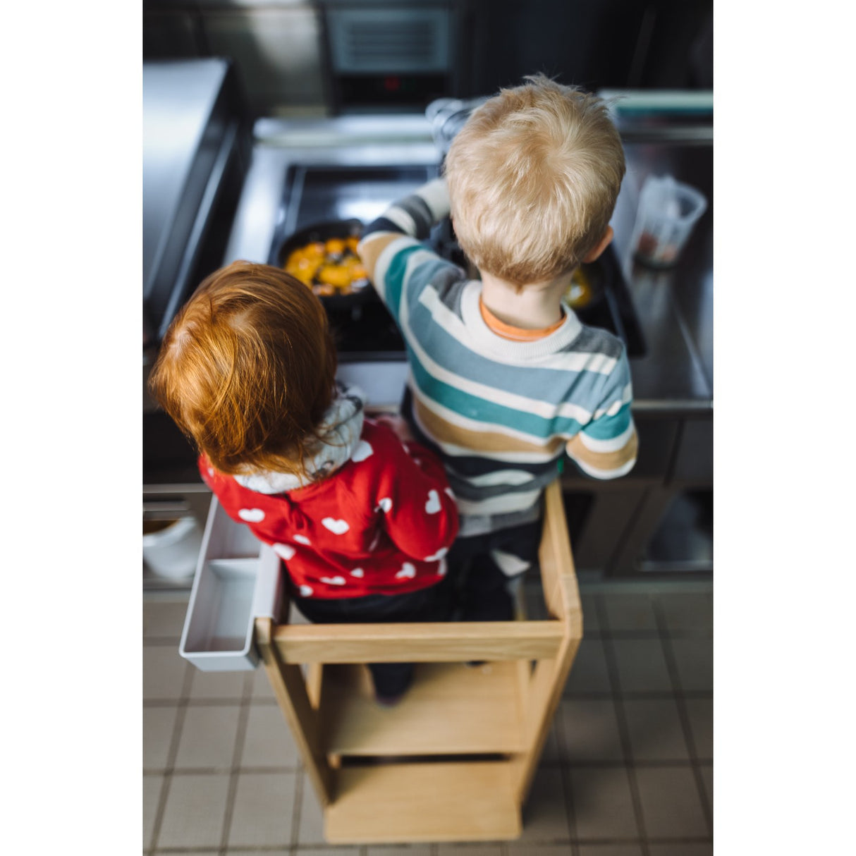 tiSsi® Grey Felix Box In Grey Plast For Learning Tower Felix