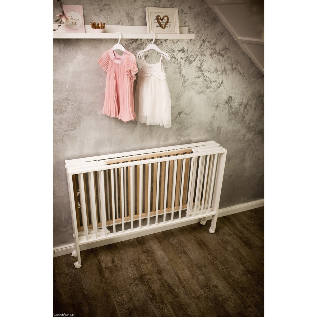 tiSsi® White Laquer Jori Sammenklappelig Bed Massiv Beech