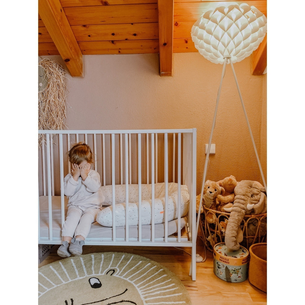 tiSsi® White Laquer Jori Sammenklappelig Bed Massiv Beech