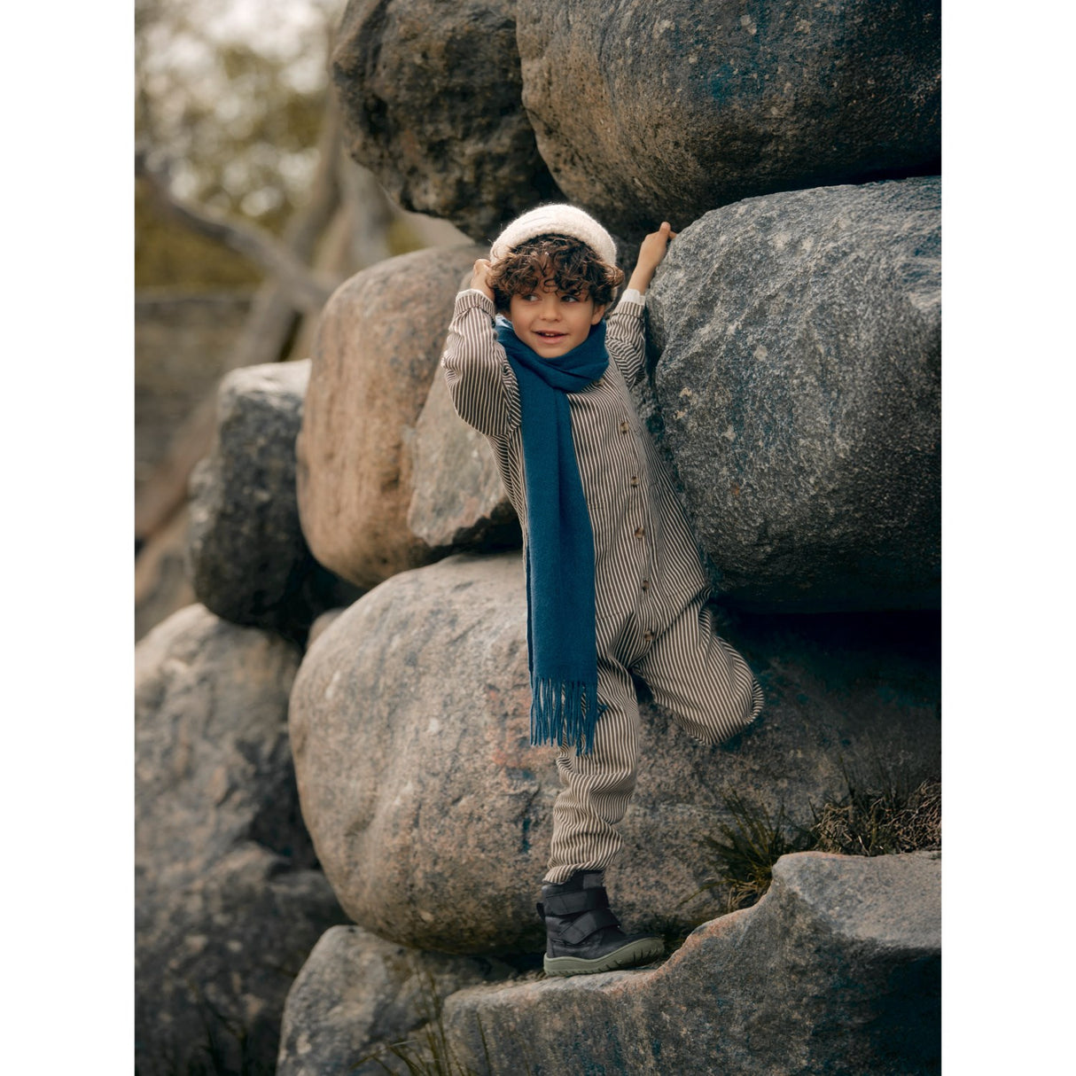 Angulus Black/Dark Grey TEX Boot in Nylon with Durable Leather Details