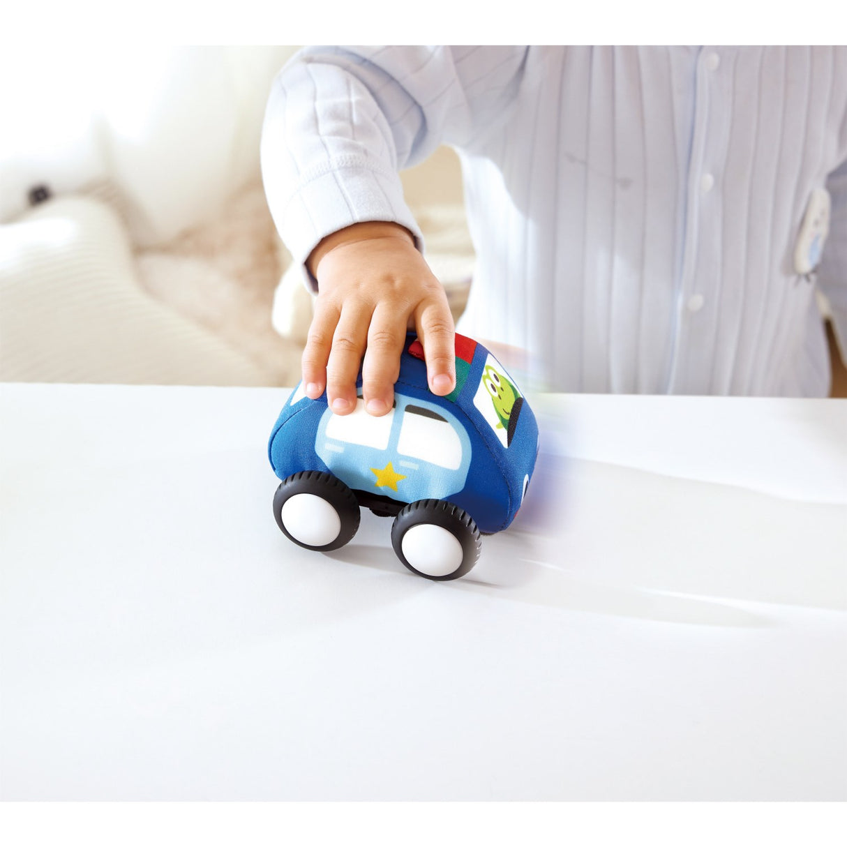 Hape Pull-Back Plush Bilsæt