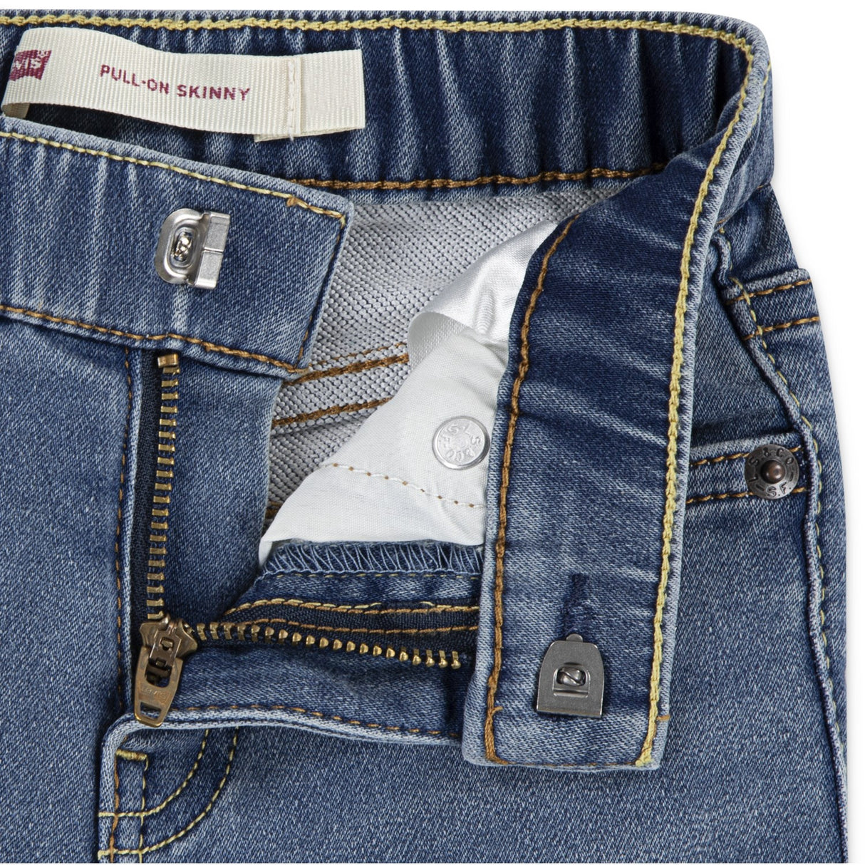 Levi's Tarnation W/O Destruction Slim Dobby Pull On Pants