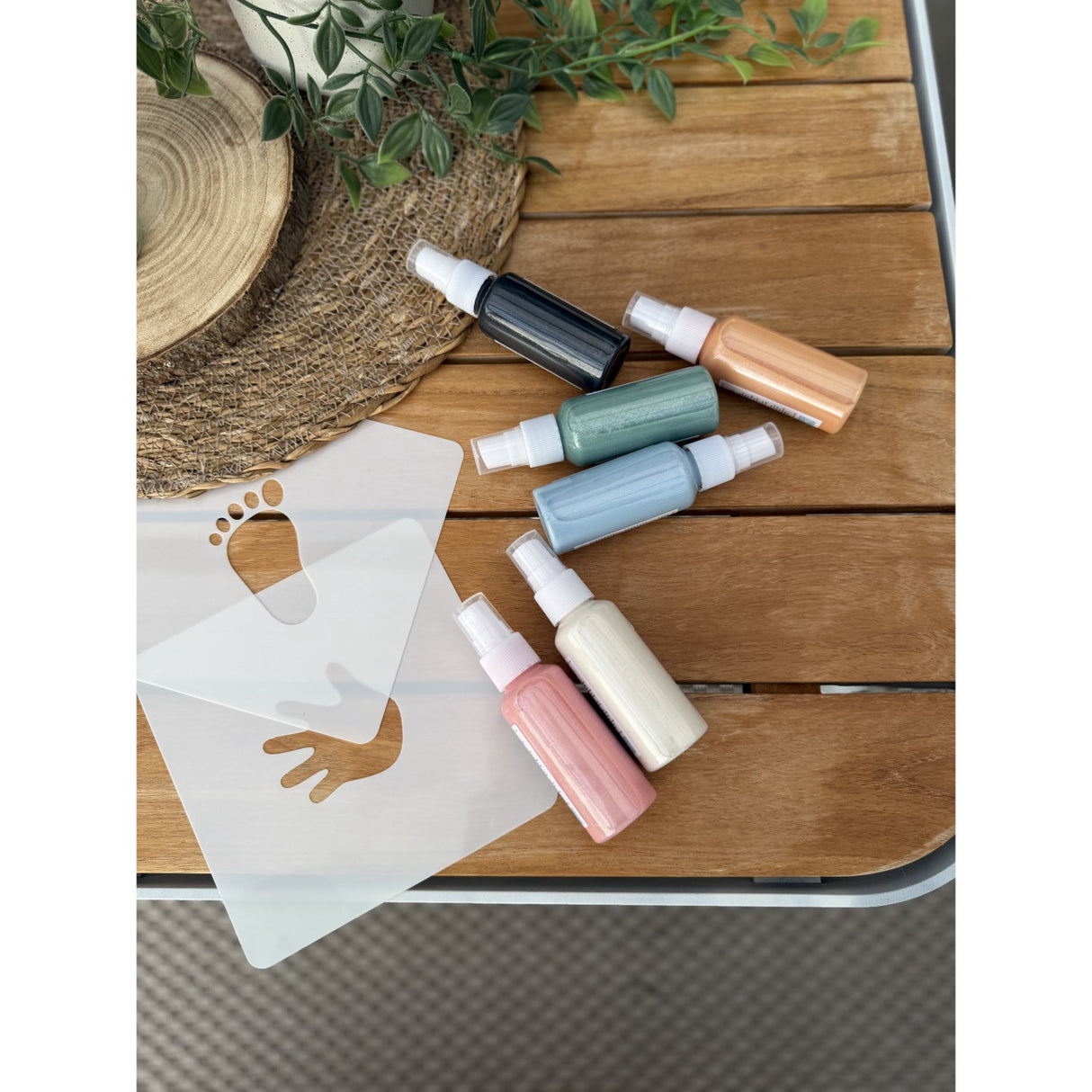 Vanilla COPENHAGEN Multi Fabric Paint Spray Hand & Foot Print Kit