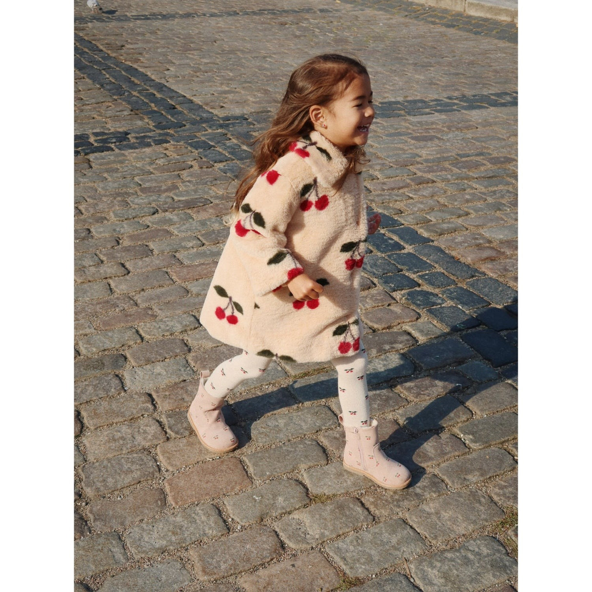 Konges Sløjd Ma Grande Cerise Fuzzie Coat Grs