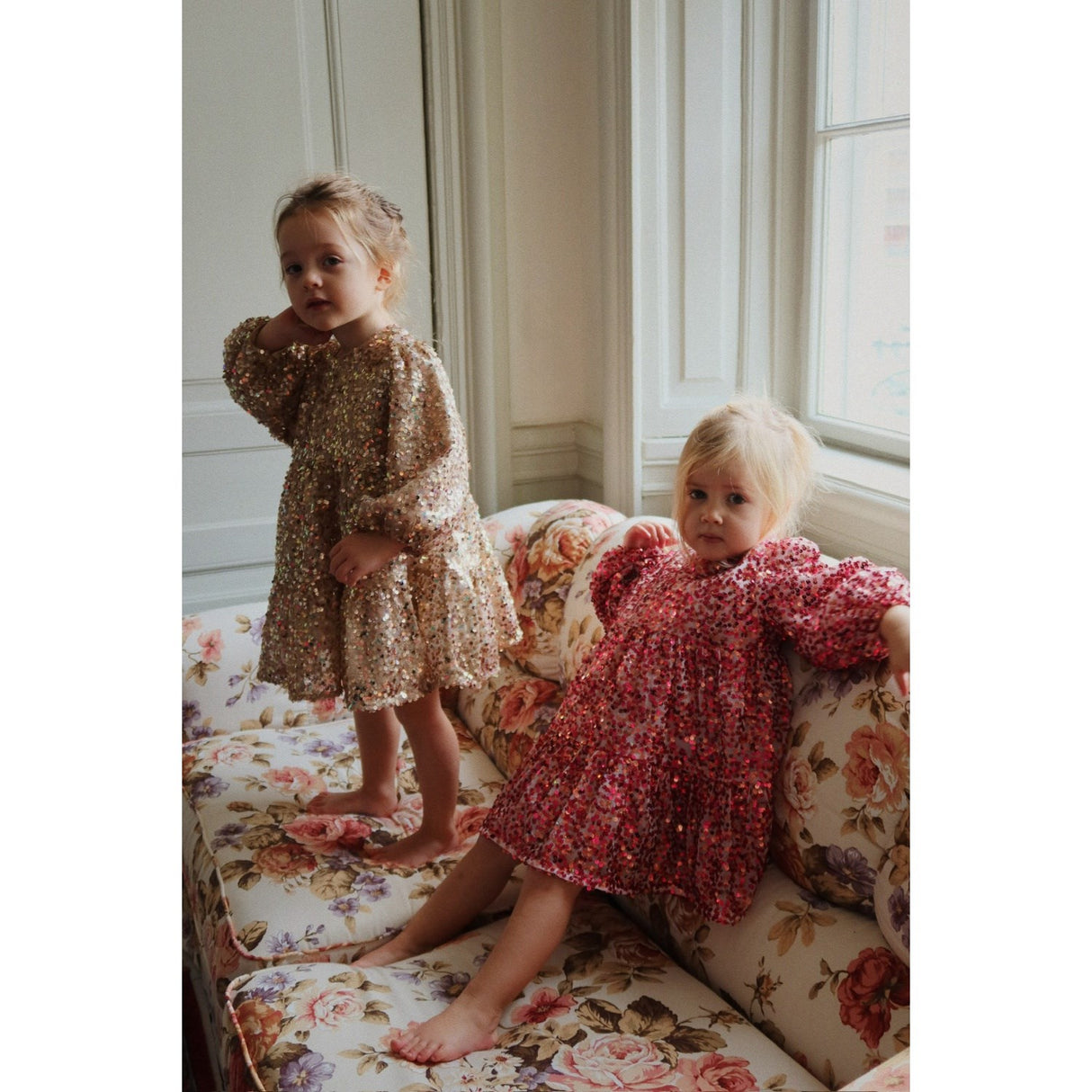 Konges Sløjd Gold Glitter Lila Sequins Bow Dress
